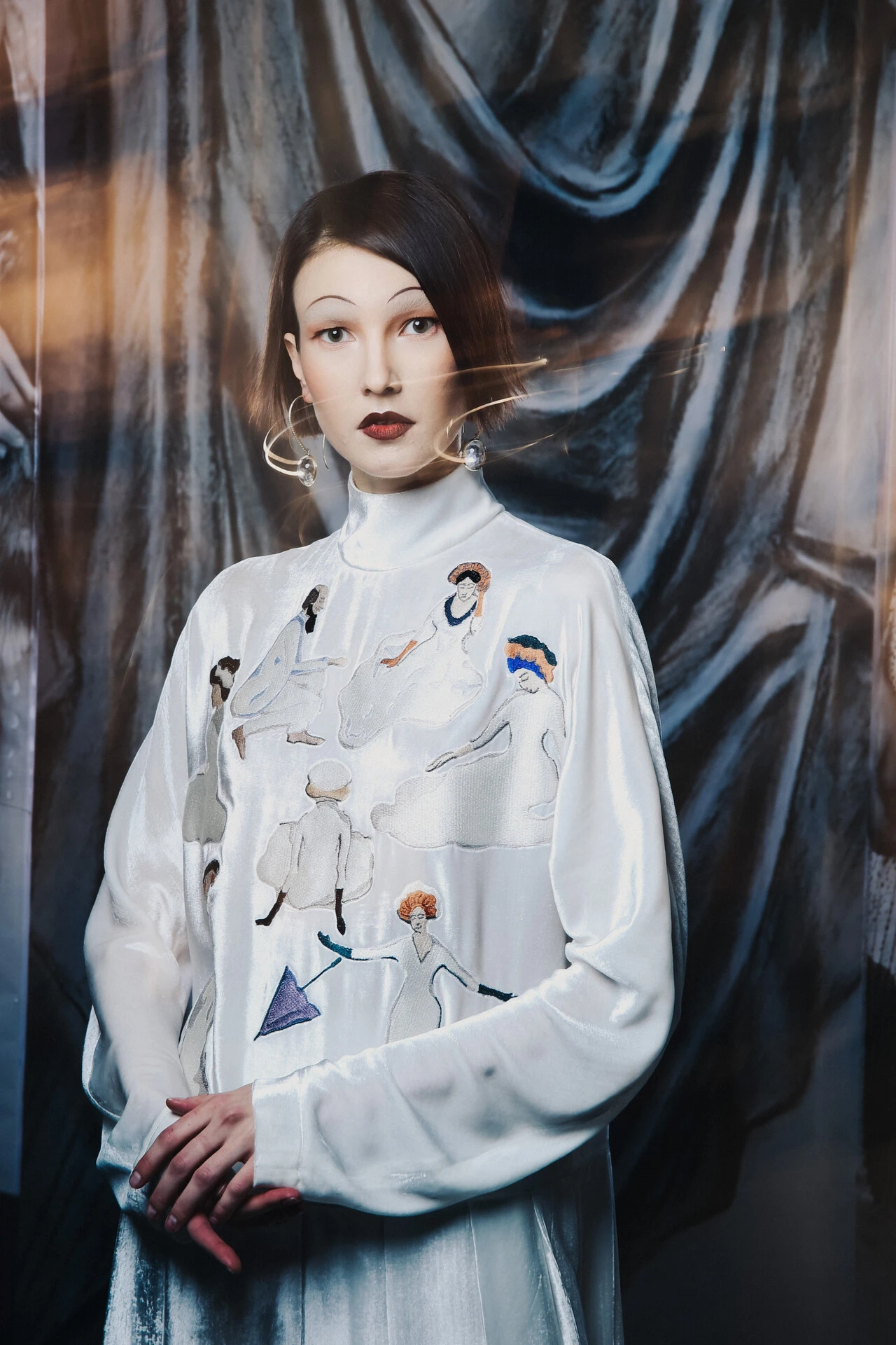 Яркий акцент: возрождение коктейльных колец