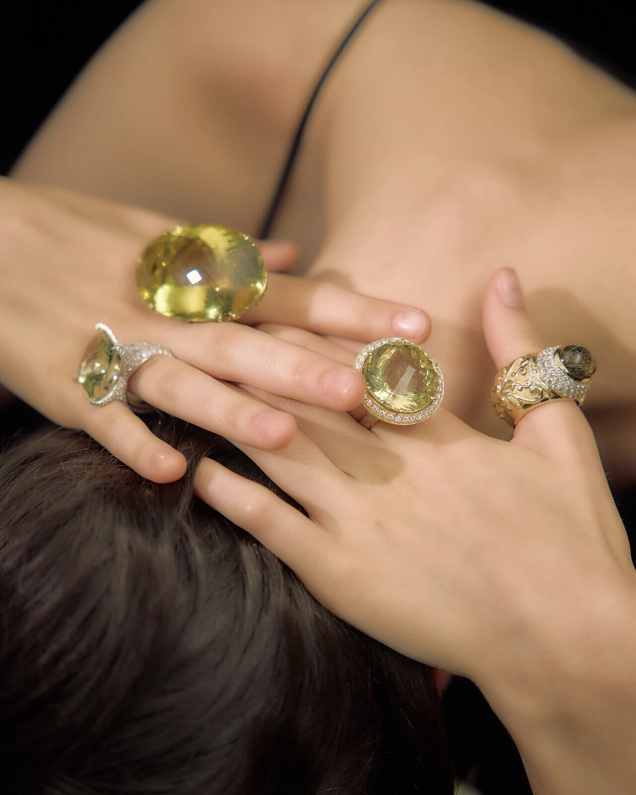 Солнечный дар ноября: украшения с цитрином – камень радости и процветания