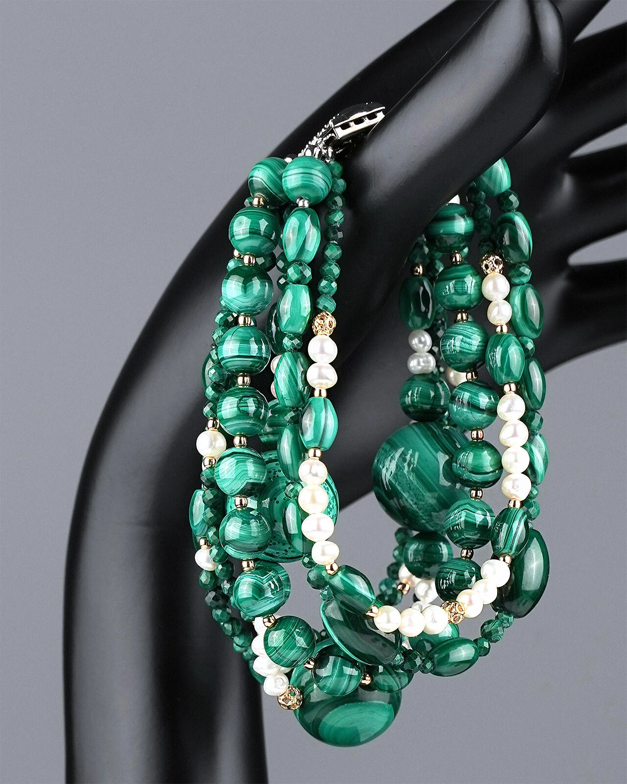 Браслет малахит, жемчуг зеленого цвета - 52 000 Браслет малахит, жемчуг - мастерская Надежды Бойко