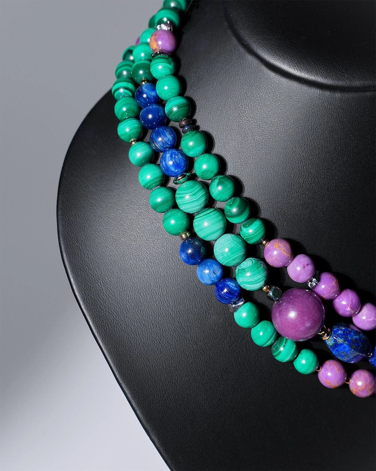 Бусы малахит, фосфосидерит фиолетового цвета - 105 000 Бусы малахит, фосфосидерит - мастерская Надежды Бойко