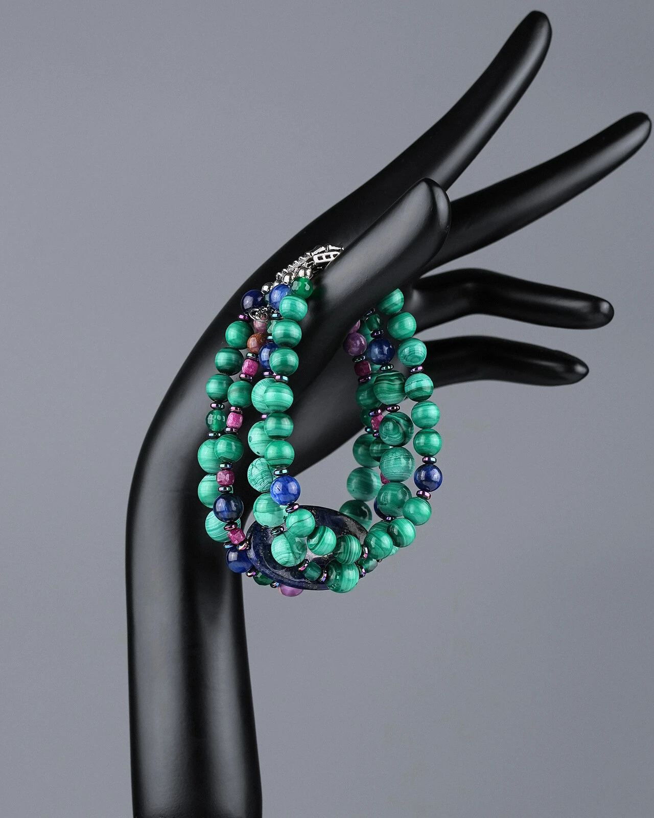 Браслет малахит, фосфосидерит фиолетового цвета - 48 000 Браслет малахит, фосфосидерит - мастерская Надежды Бойко