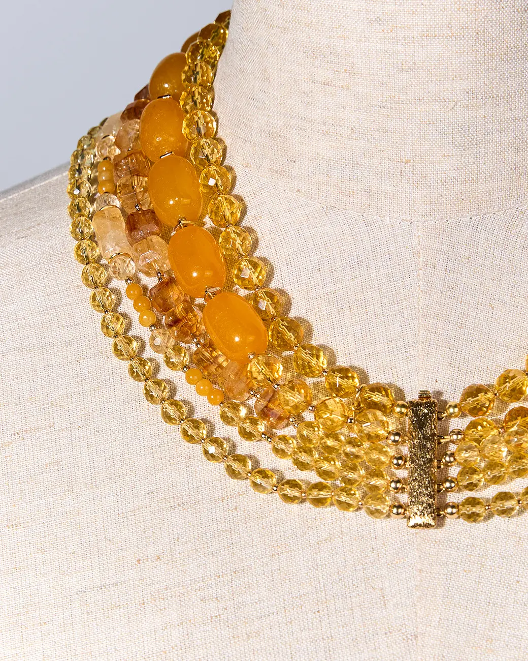 Колье цитрин, жадеит желтого цвета - 58 000 Колье цитрин, жадеит - мастерская Надежды Бойко