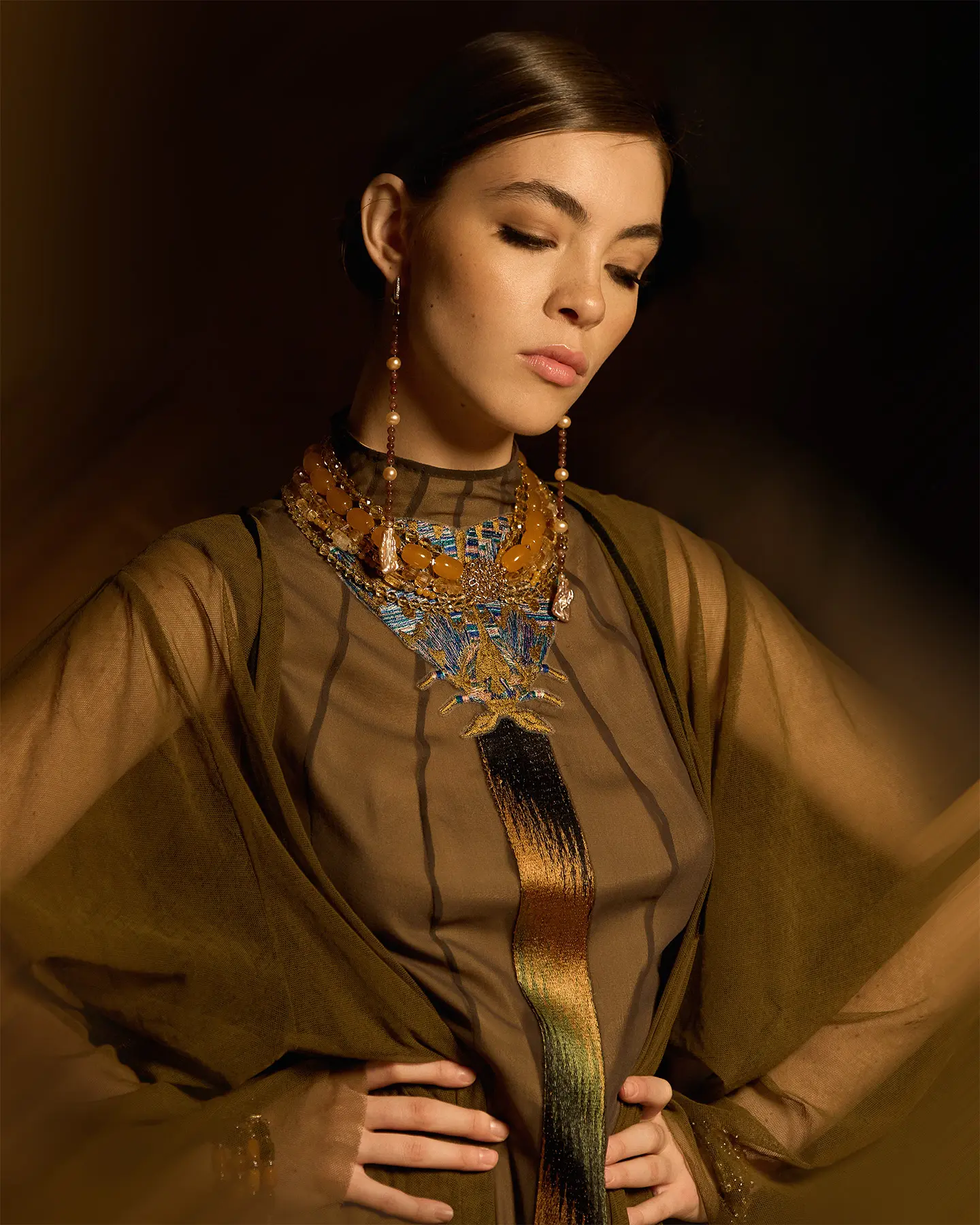 Колье цитрин, жадеит прозрачного цвета - 58 000 Колье цитрин, жадеит - мастерская Надежды Бойко