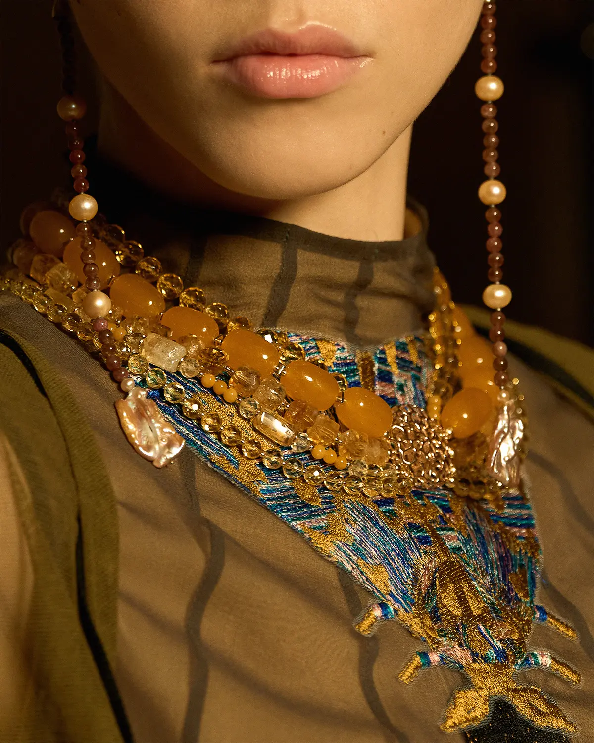 Колье цитрин, жадеит прозрачного цвета - 58 000 Колье цитрин, жадеит - мастерская Надежды Бойко