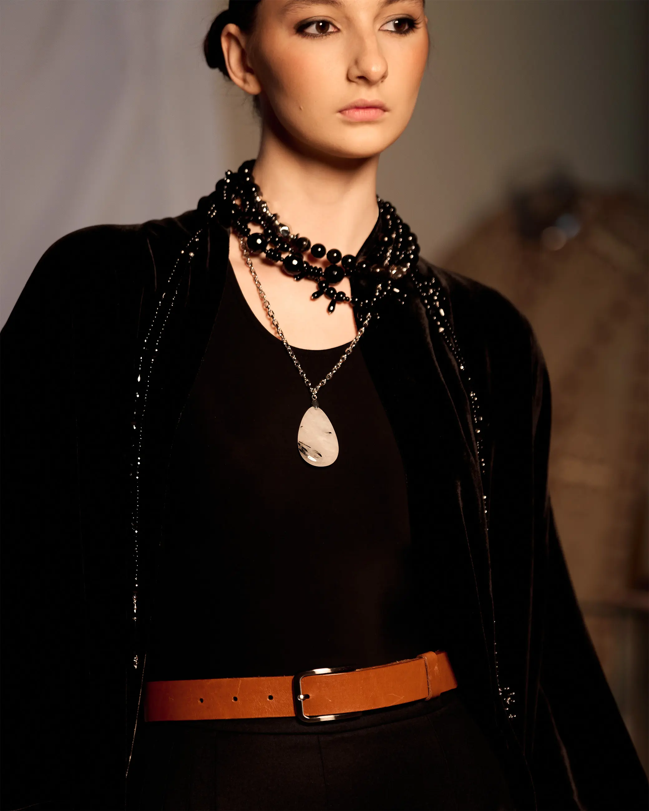 Бусы из черного агата и гагата черного цвета - 48 000 Бусы из черного агата и гагата - мастерская Надежды Бойко