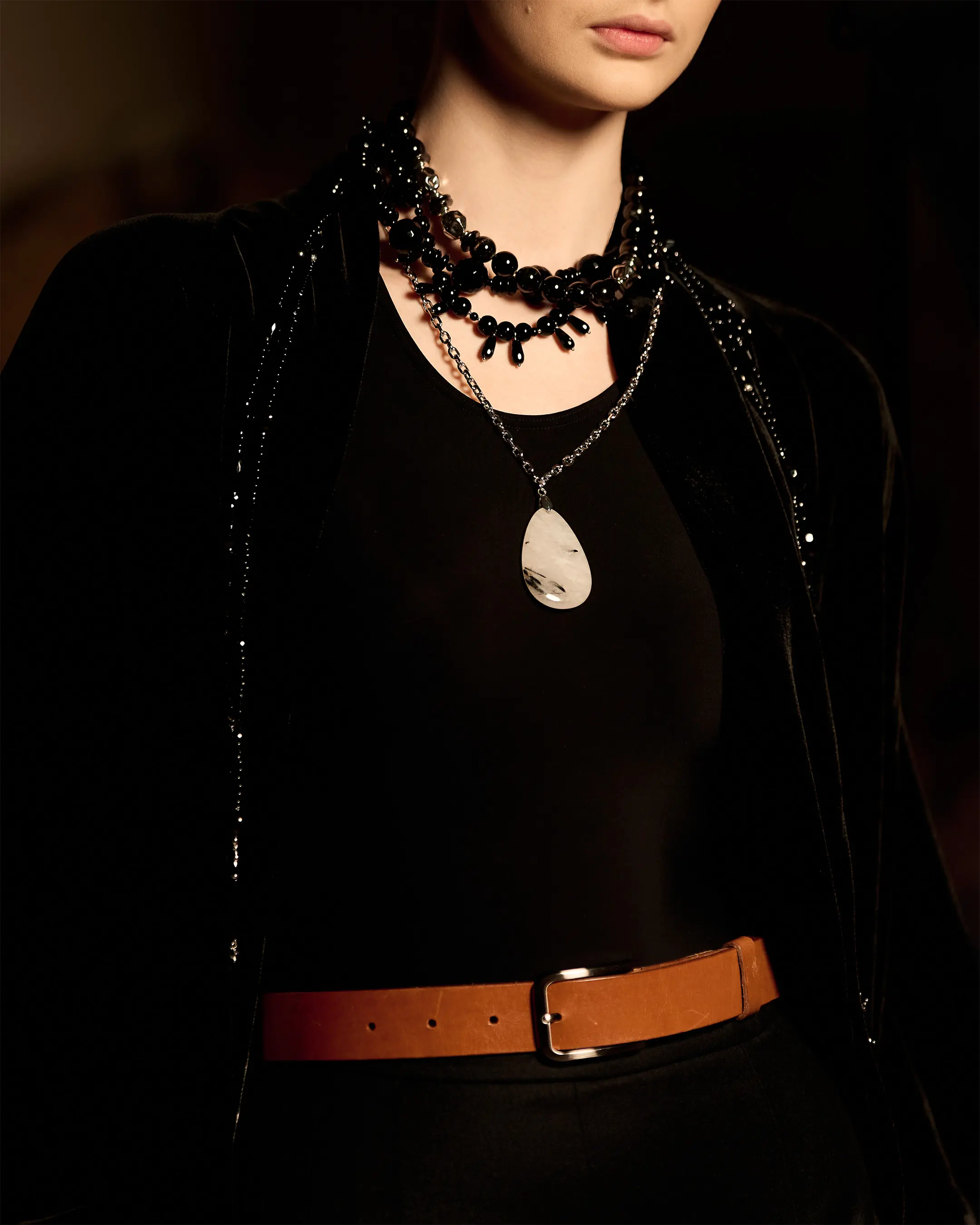 Бусы из черного агата и гагата черного цвета - 48 000 Бусы из черного агата и гагата - мастерская Надежды Бойко