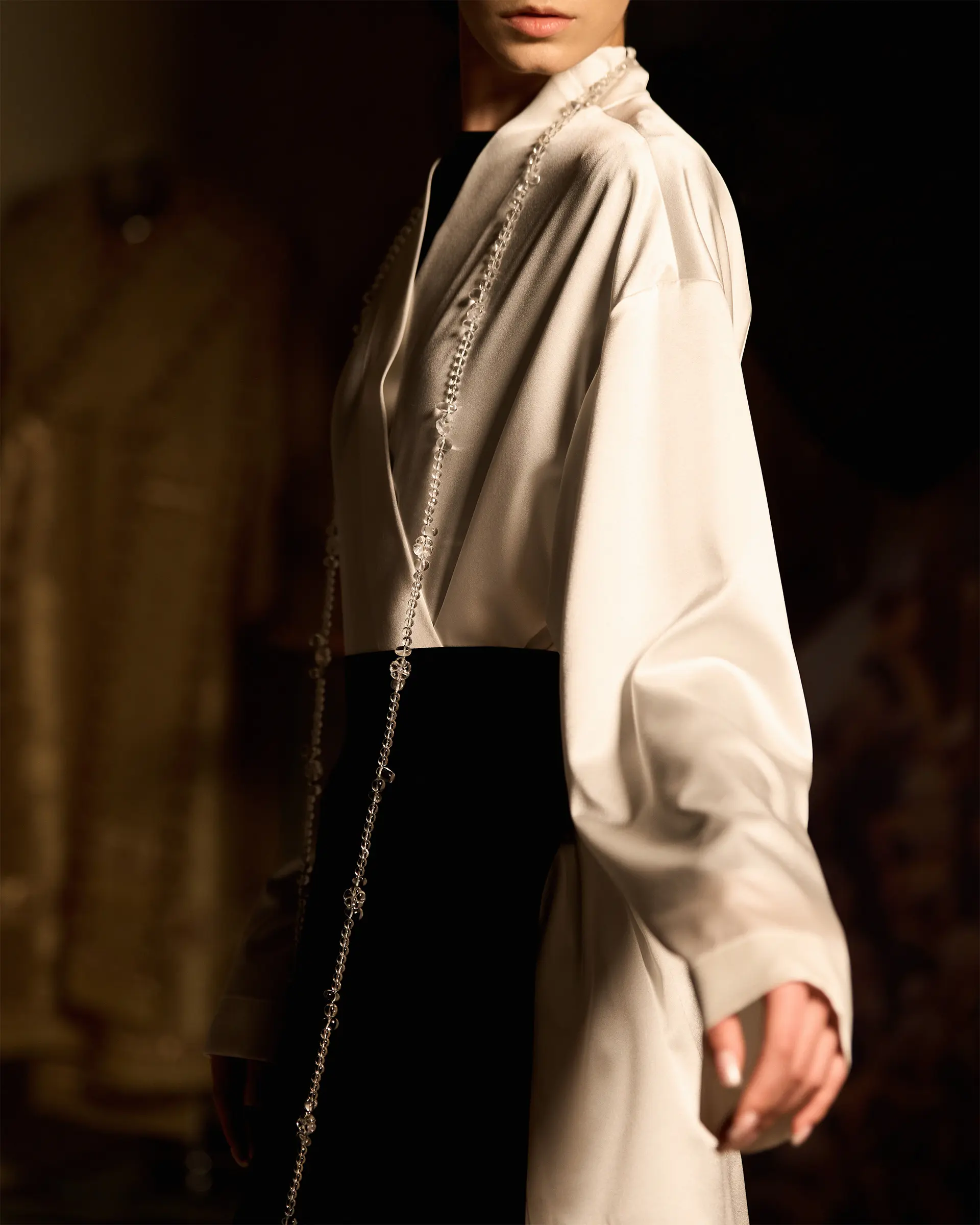 Аркан горный хрусталь прозрачного цвета - 178 000 Аркан горный хрусталь - мастерская Надежды Бойко