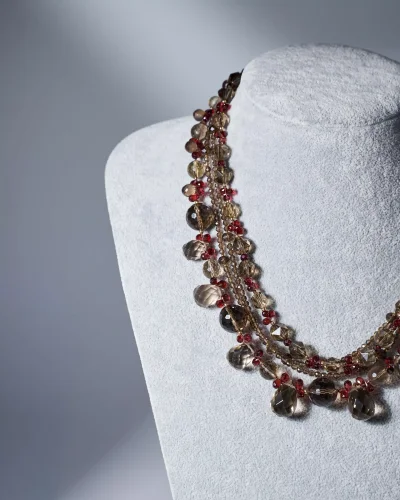 Бусы раухтопаз, гранат - мастерская Надежды Бойко