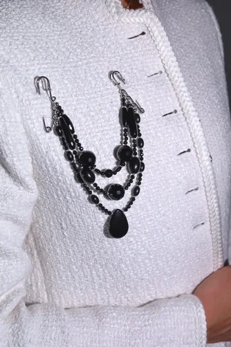 Ожеброшь черный агат и гагат - мастерская Надежды Бойко