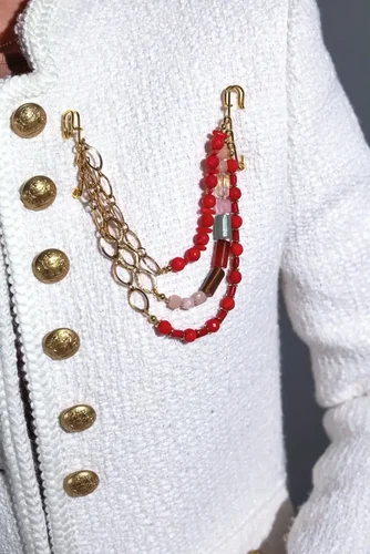 Ожеброшь из коралла, кварца и агата - мастерская Надежды Бойко