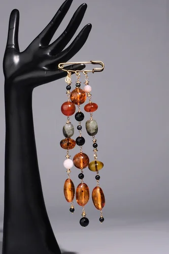 Ожеброшь из янтаря и лабрадорита - мастерская Надежды Бойко