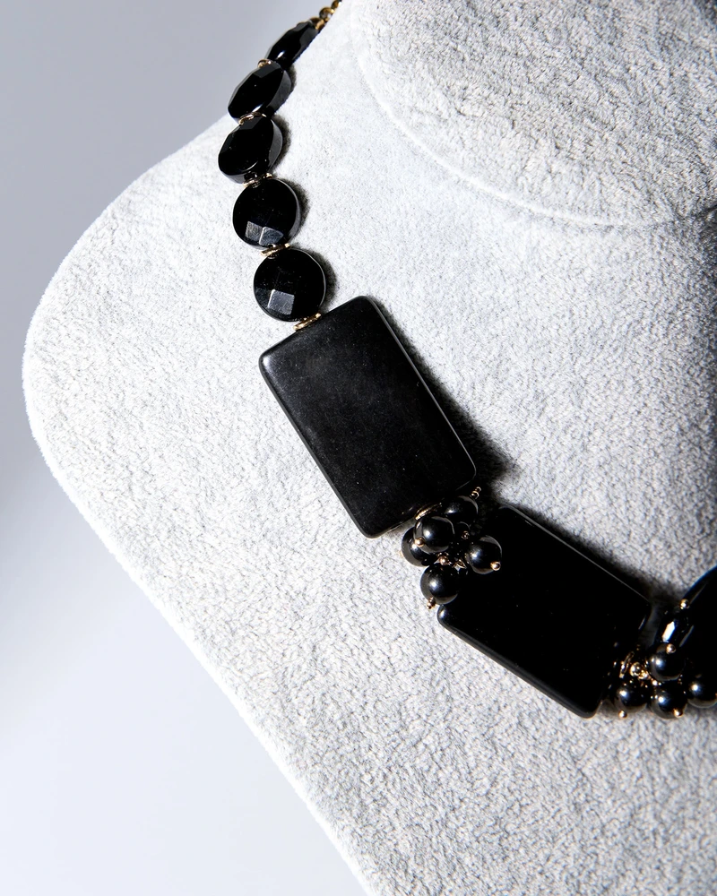 Бусы из агата и гагата - мастерская Надежды Бойко