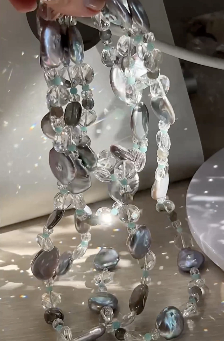 Бусы горный хрусталь
